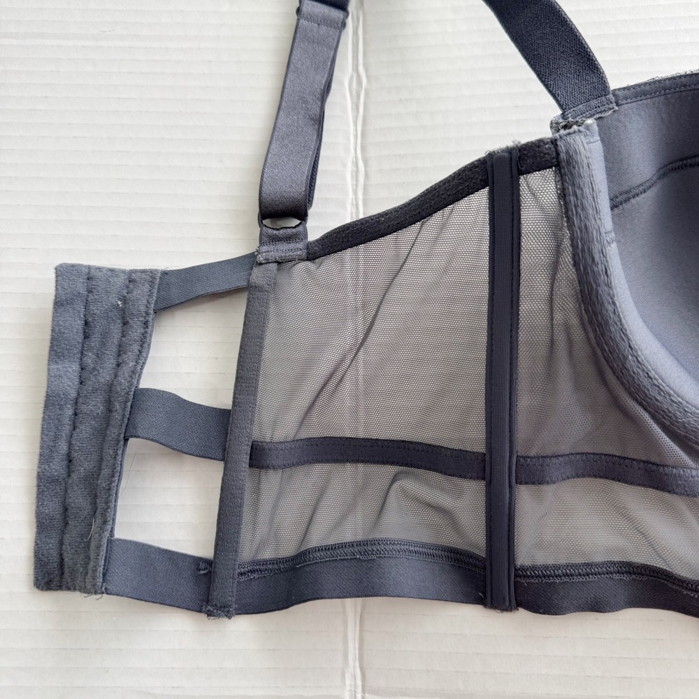 Victorias Secret Very Sexy Lined Balconette longline Bra Gray Silver Lace 36D - Picture 8 of 9
